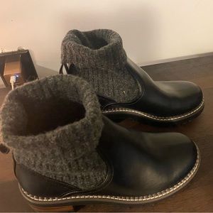 Universal thread boots